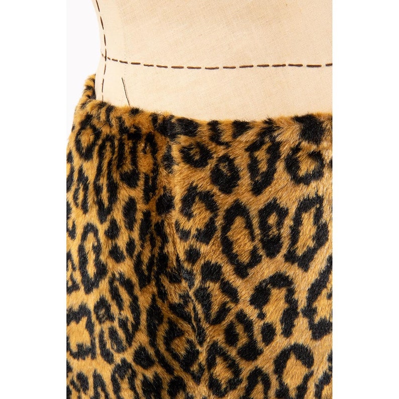 Vintage leopard faux fur mini skirt / 1990s Carol Little fuzzy skirt / S image 9