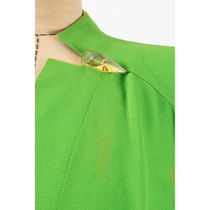 Vintage 1980s Thierry Mugler lime green snap front shirtdress iridescent buttons and belt M image 9