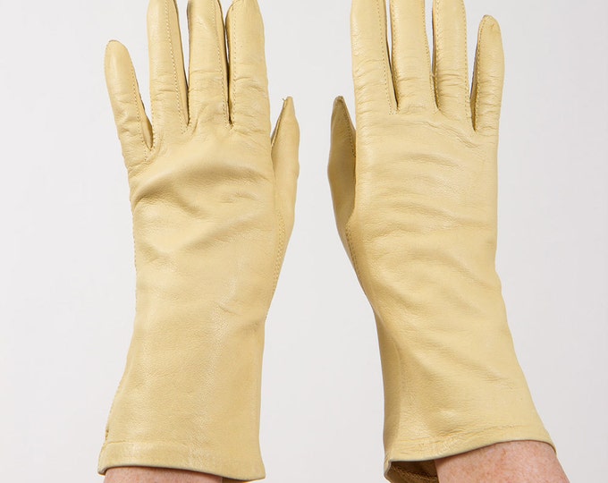 Leather Gloves / Vintage Womens Butter Yellow Gauntlet Gloves S Etsy