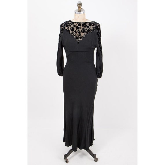 1930s dress / Vintage black bias cut rayon crepe … - image 8