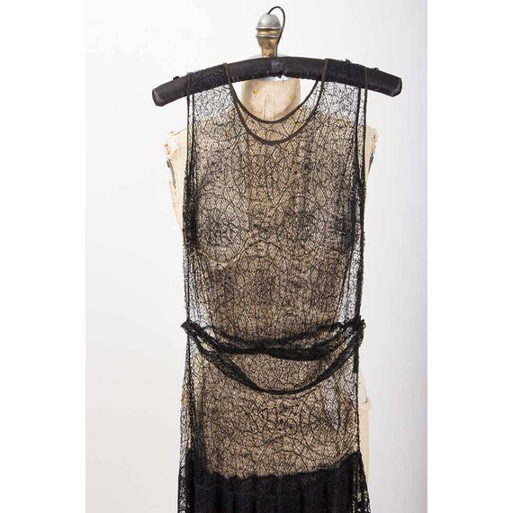 1920s dress / Vintage spider web lace dress slip … - image 9