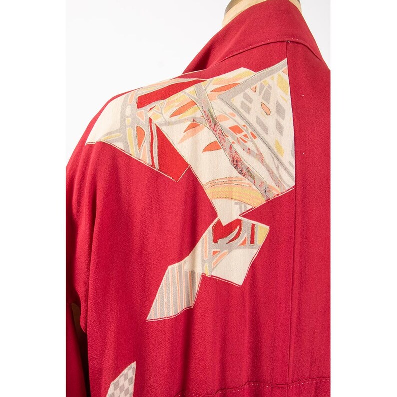 Vintage Japanese mid century print silk kimono / 1950s deep red crepe robe image 5