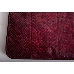 Vintage 1970s deep red snakeskin clutch / Large flat hinge open purse image 5