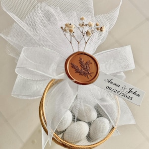 Personalized Almond Candy Favors for Guest, Wedding Almond Candy Favor, Engagement Candy Favor, Wedding Edible Favors in Bulk, Edible Favors