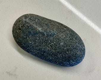 Storm Grey Canadian Amphibolite Palm Stone