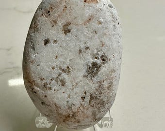 Oval Milky Quartz Beach Stone – Smooth White Crystal from Lake Ontario