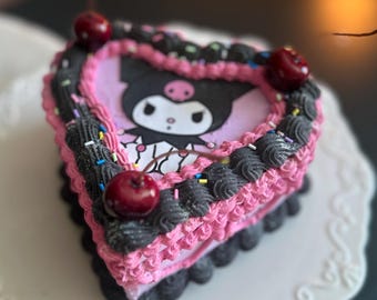 Kuromi Small Trinket Heart Box – Gothic Sanrio Fake Cake Jewelry Box Kawaii Alt Decor Gift – Kitty Cakes & Co.