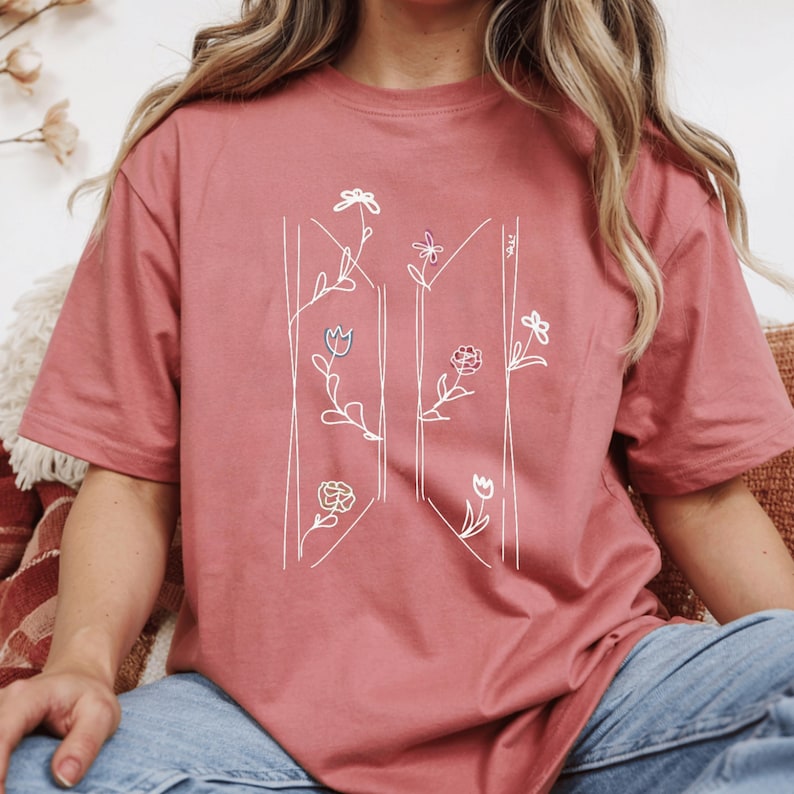 Floral Initial Monogram T-Shirt | Kpop Wildflower Line Art Top image 3
