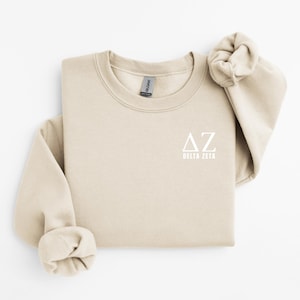 Lizenzierte Delta Zeta DZ weiße Buchstaben Sorority Pullover, Sorority Rush Geschenk, großes / kleines Geschenk, Rush Week Geschenk, Geschenkidee