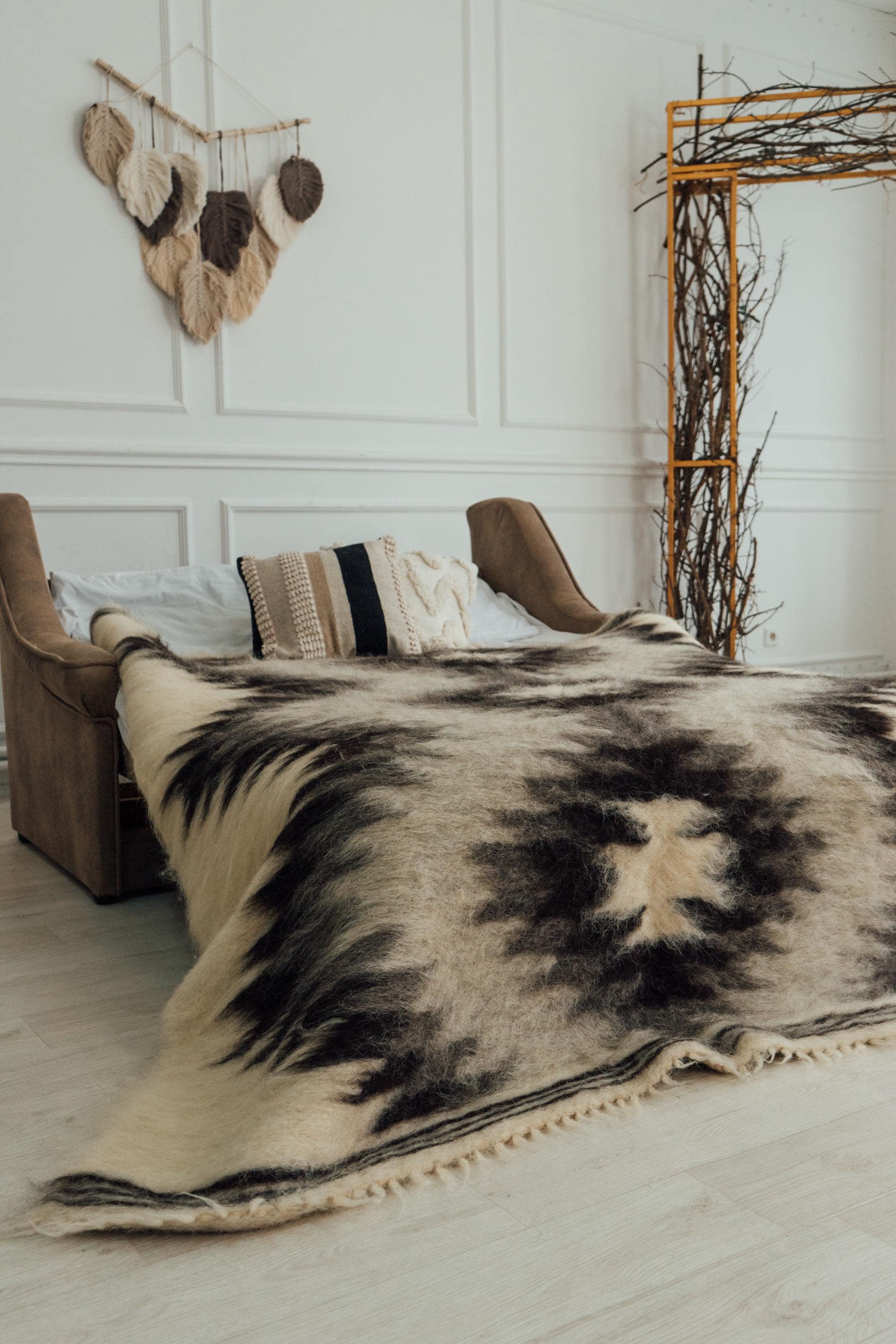 Matthew Gray Gubler Blanket Canada