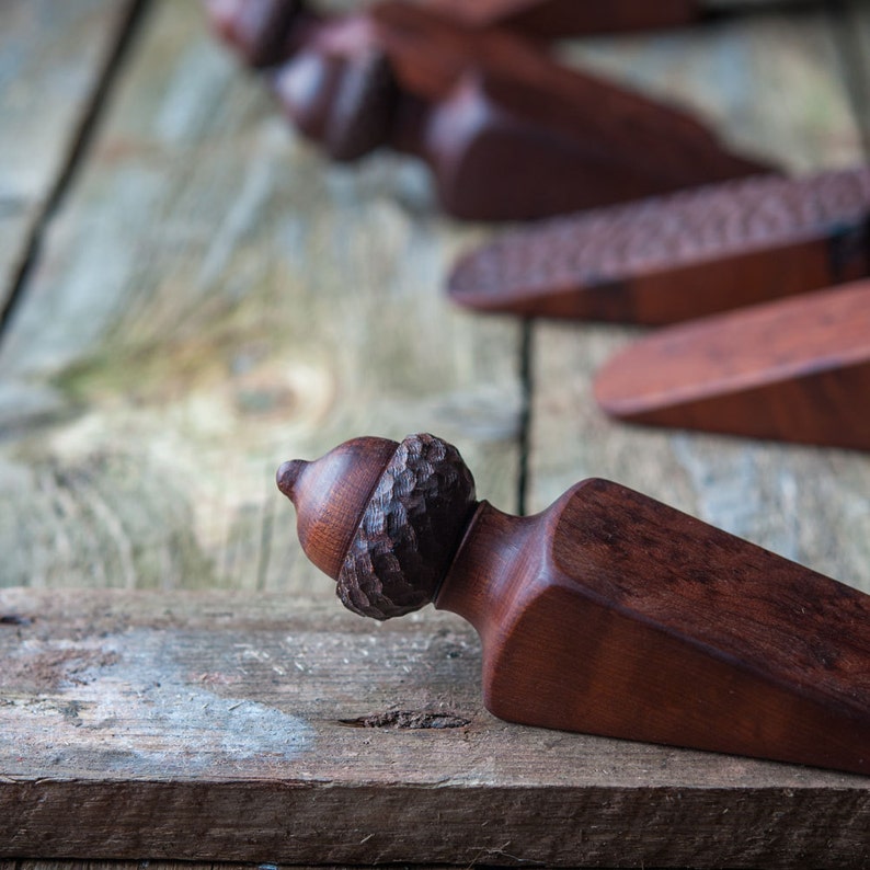 Acorn Doorstops, Set of 2 Door Wedges, Wood Door Stop Set, Wood Door Holder, Stocking Stuffer, Hostess Gift, Housewarming Gift image 4