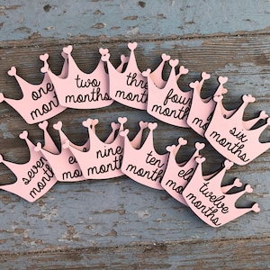 Wooden Monthly Marker, Princess Crown Baby Milestone cards, Baby Shower Gift, Baby Milestone Photos, New Baby Gift, Wooden Crown Photo Prop