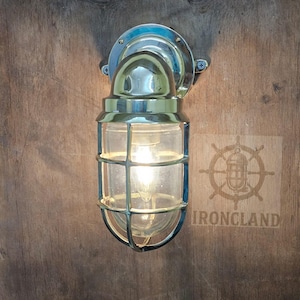 Applique murale de style nautique en laiton massif | applique marine vintage Cage | Lampe d&#39;extérieur industrielle en laiton pour véranda, terrasse ou décoration d&#39;intérieur