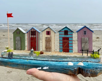 5 beach houses raw weathered wood handmade with 2 step base