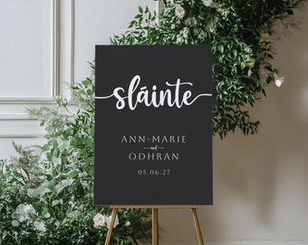 Iers trouwbord Sláinte | Gebroken zwarte poster met drankjesreceptie | Aangepaste digitale download met namen en datum | Moderne print voor thuis