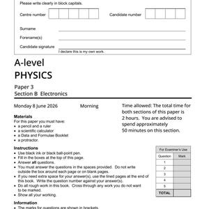 Op de afbeelding: Een zwart-wit AQA A-level Physics Paper 3 Section B Electronics examendocument. Het bevat velden voor kandidaatgegevens, instructies voor studenten, een tabel voor examinatorcijfers en een streepjescode onderaan met de code 7408/3BE.