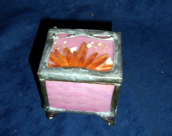 Small Hand Crafted Stained Glass Box on Fancy Legs with Foliage Sealed Under Clear Glass, Signed L Howard