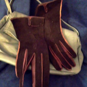 Beautiful Two Toned Brown Small Leather Gloves