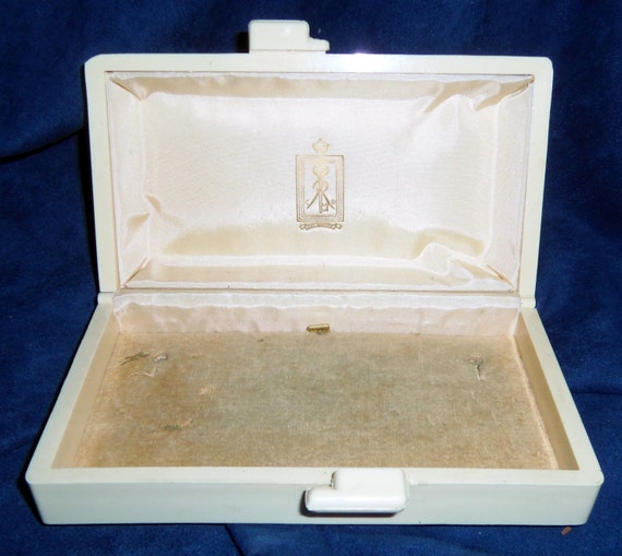 1920 S Bakelite Jewelry Box With Velvet Top And Interior Etsy,Brioche Buns Costco