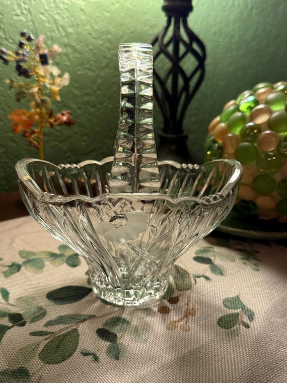 Princess House Crystal Basket • Vintage 24% Lead Crystal Candy