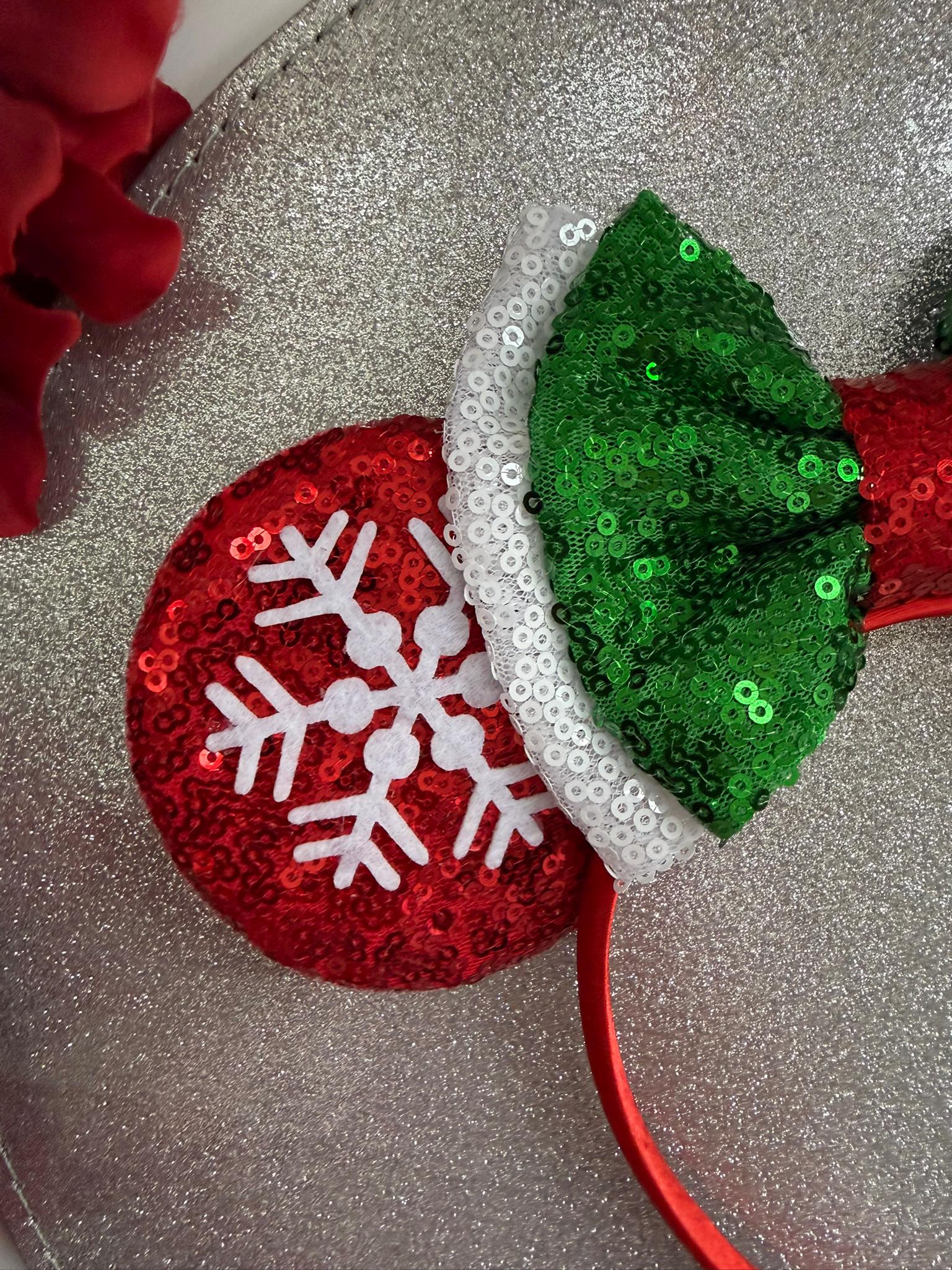 Disney Parks Christmas Minnie Ears Red Snowflake Green Sequin Bow ? Christmas Red Sequin Snowflake Minnie Ears | Green / White  main image 3