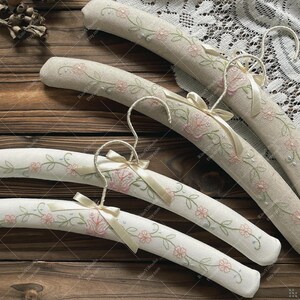 Cintres En Satin, Lot De 5, Rembourrés, Vintage, Pinces Déplaçables