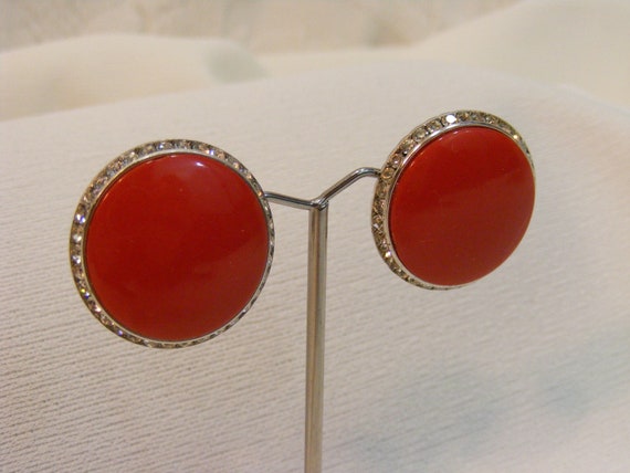 Large Red Glass Disk with Halo of Rhinestones Cli… - image 1