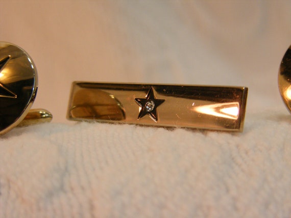 Vintage Cuff Links and Tie Bar Set, Gold Tone wit… - image 5