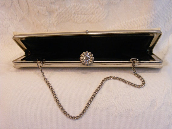 Vintage Ivory Linen Clutch with Rhinestone Closure - image 4