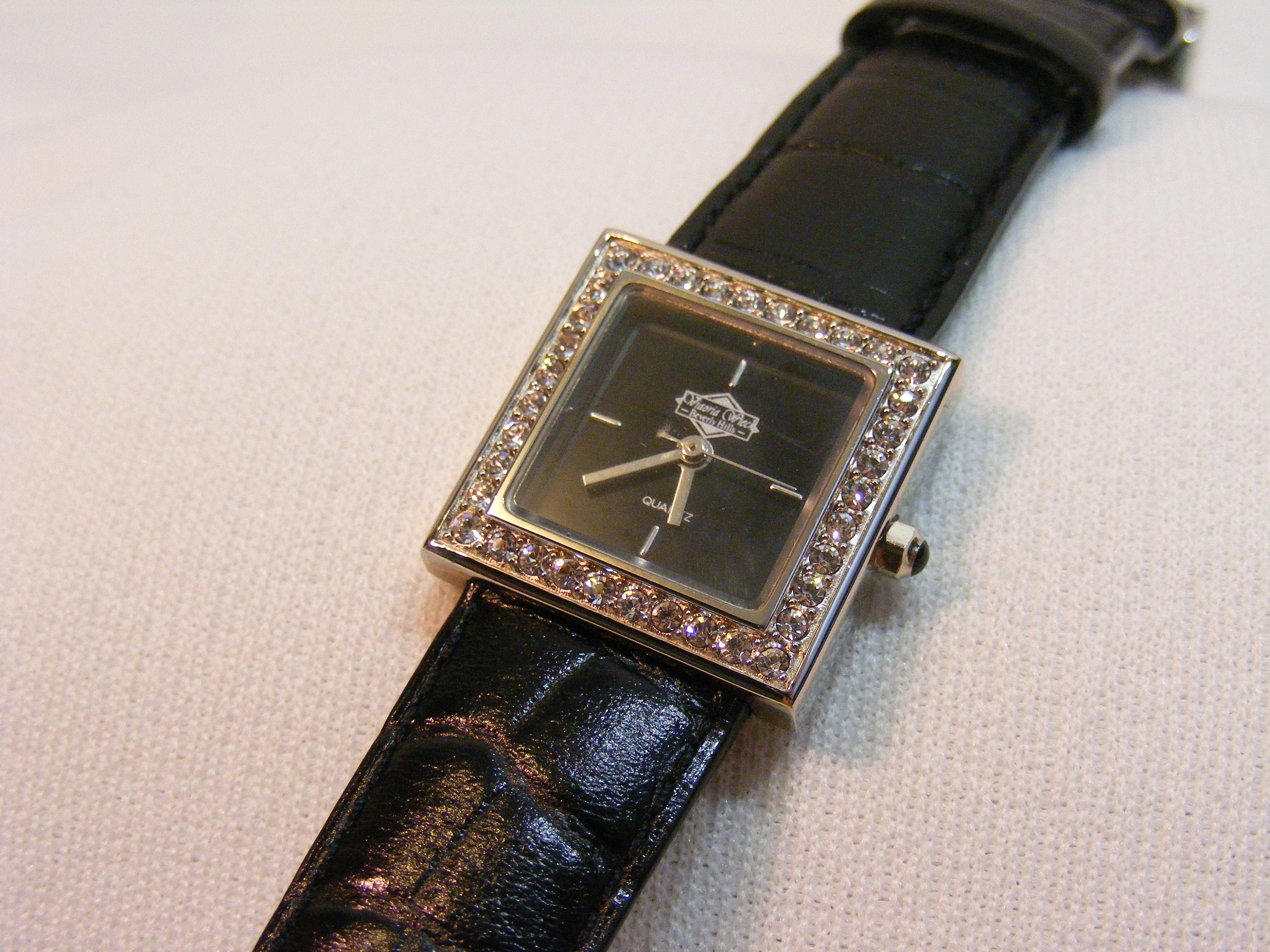 Victoria Wieck Beverly Hills Watch - Etsy display picture 2
