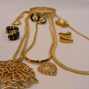 Curated Collection Bold Gold Fashion Lot, Herringbone Chain, Long Necklace with Pendant