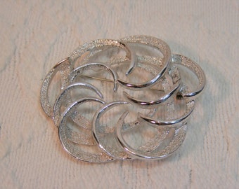 Silver Tone Sarah Coventry Flower Pin