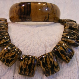 Curated Collection Tropical Woodgrain Bangle, Necklace, Pendant image 2