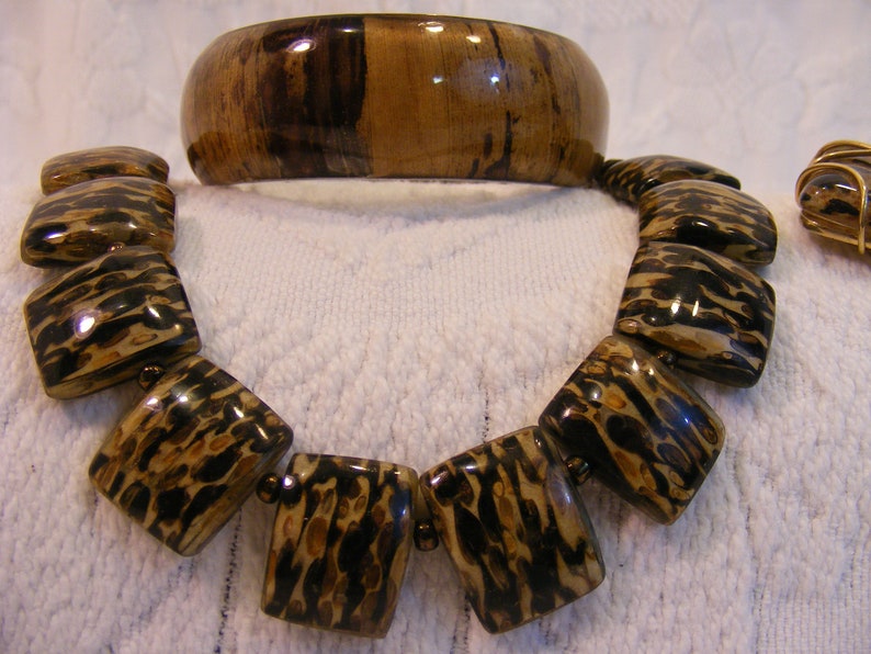 Curated Collection Tropical Woodgrain Bangle, Necklace, Pendant image 2