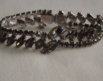 Vintage Weiss Smokey Grey Topaz Rhinestone Bracelet, Gray Marquise Rhinestone Bracelet