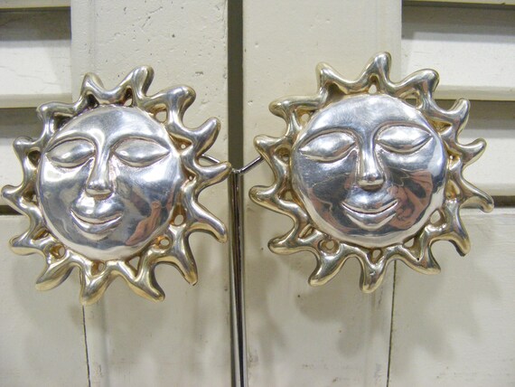 925 Silver Sun Face Statement Earrings - image 1