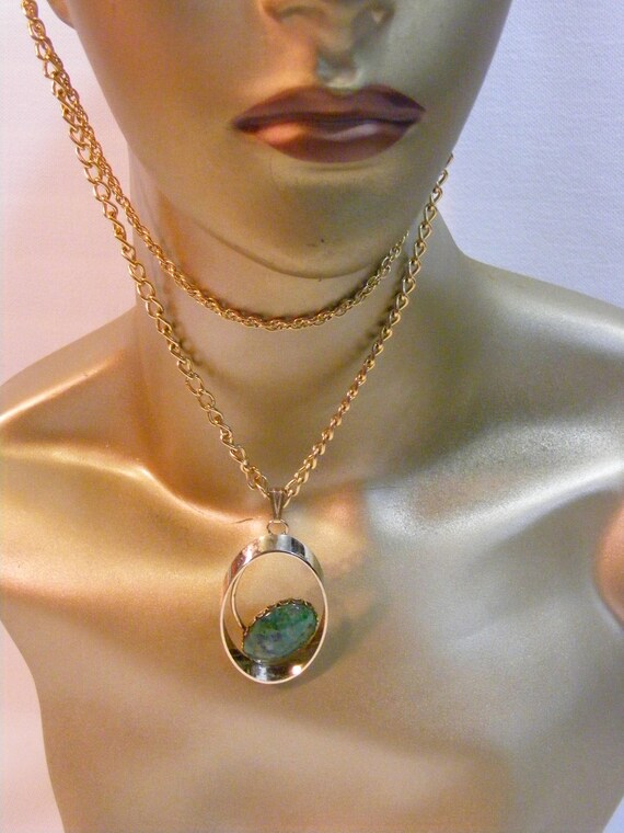 Double Strand Pendant with Freeform Set Green Cha… - image 2