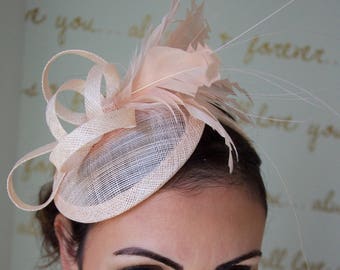 Nude Pink Mini Fascinator - "Arianna" Mini Mesh Fascinator