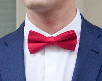 Fuchsia Bow Tie