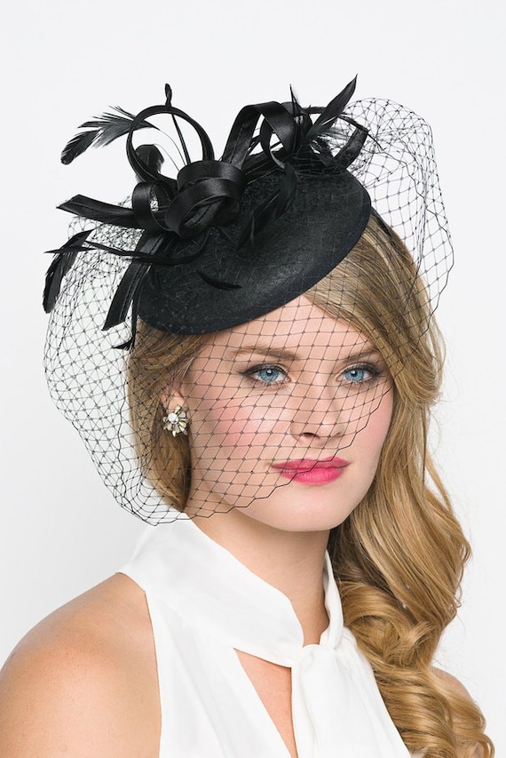 Black Felt Fascinator -  display picture 3
