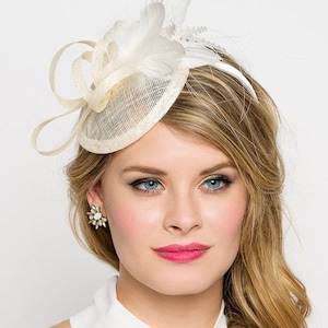 Ivory Mini Fascinator - Arianna Mini Ivory Mesh Fascinator