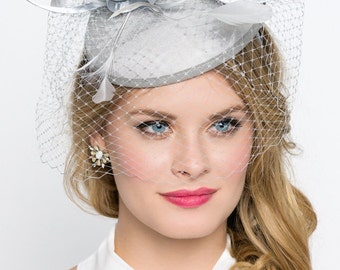 Silver Gray Fascinator - "Juliet" Silver Gray Round Felt Sinamay Hat w/ Feathers and Satin Ribbons