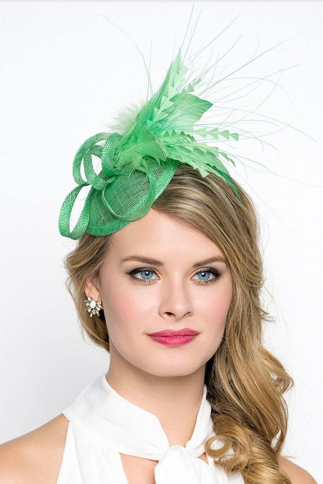 Kelly Green Mini Fascinator - Arianna Mini Kelly Green Mesh 