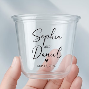 Vasos de plástico transparente personalizados para bodas, vasos para fiestas de compromiso con nombre y fecha, decoración para cenas de ensayo, vasos para cerveza, vasos blandos para fiestas.