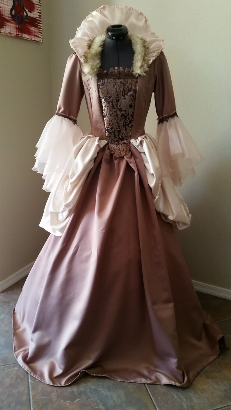 fantasy queen costume