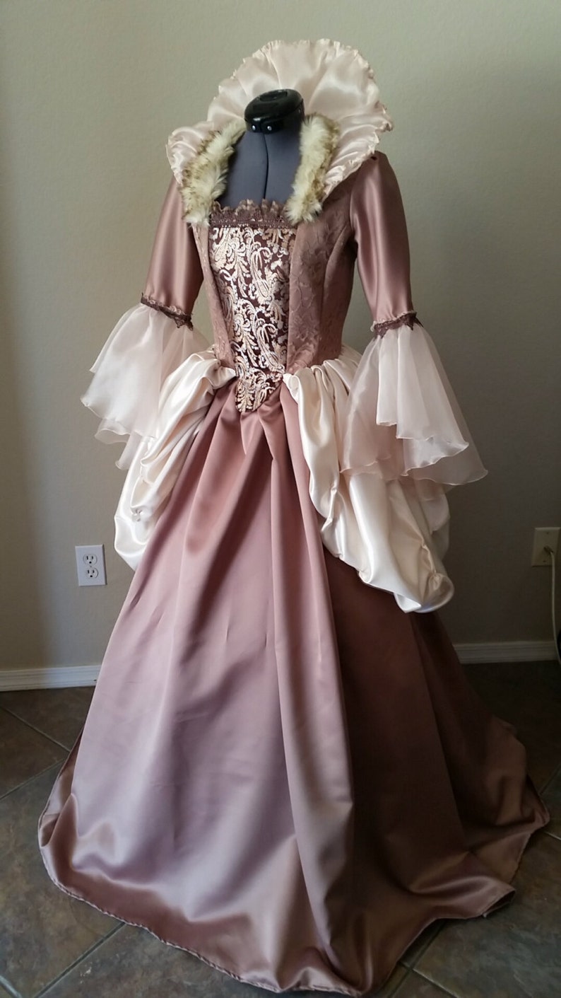 fantasy queen costume