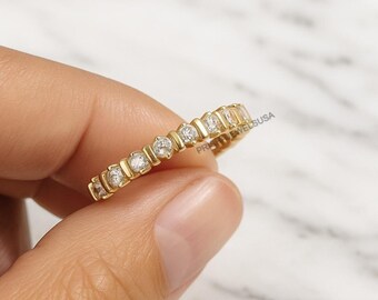 Enkel guldpläterad diamantring, moissanit diamant i halv evighetsstil, elegant stapelband, minimalistiska vardagssmycken, present till henne