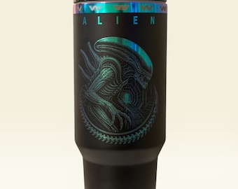Alien 1979 Xenomorph Facehugger Tumbler | Iridescent Laser Engraved Stainless Steel Cup