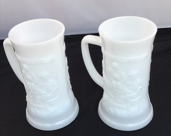 Vintage Federal Milk Glass Steins Tavern Stein Set de dos