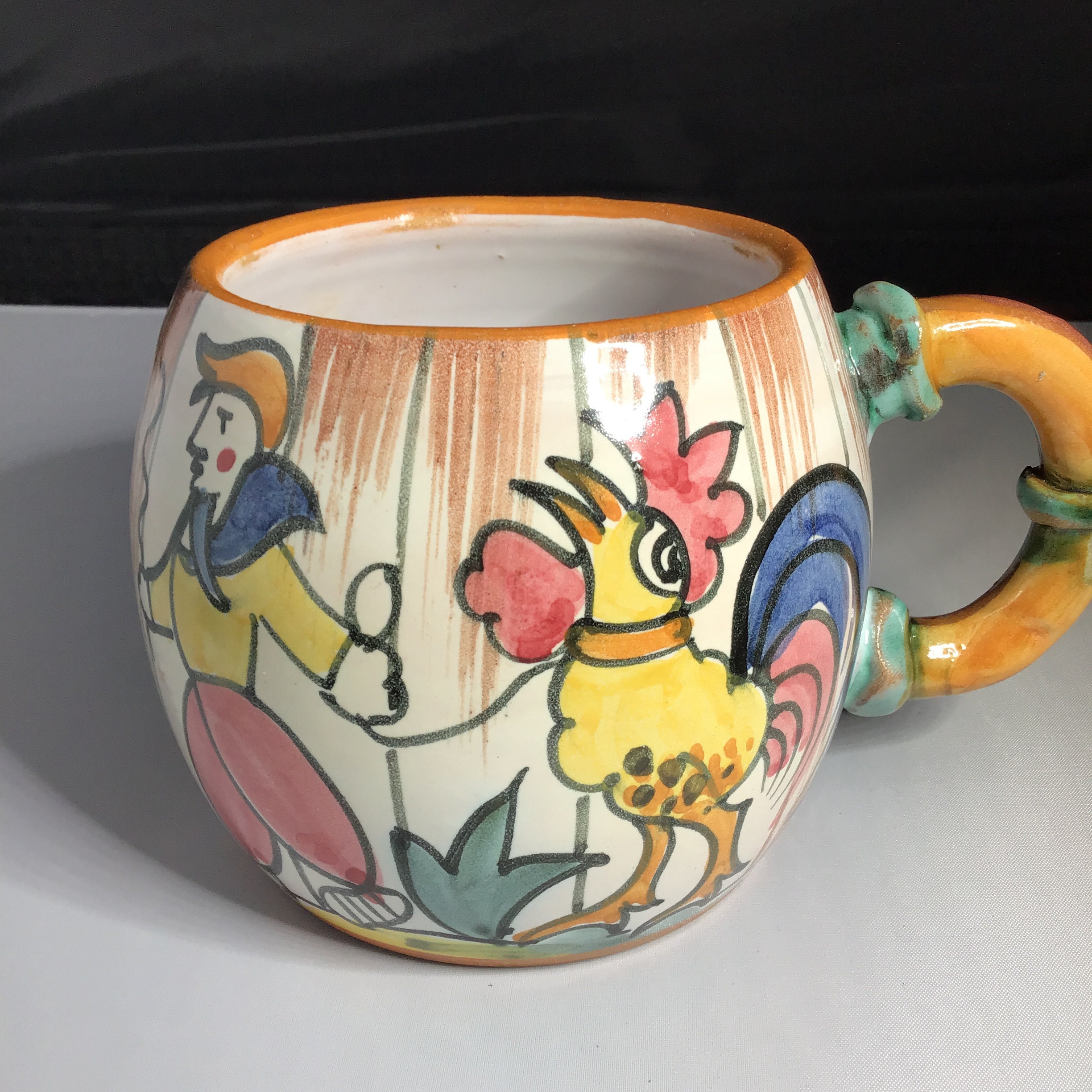 Disney Store Exclusive Donald Duck Mug EUC Yellow & White Oversized Coffee  Cup in 2023